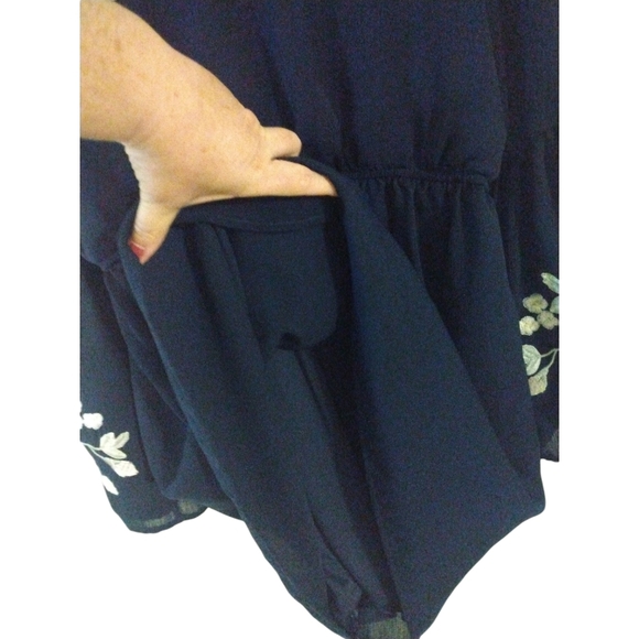 Charming Charlie Embroidered Bell Slve. Dress Navy w. White Florals Romantic L - Picture 5 of 9